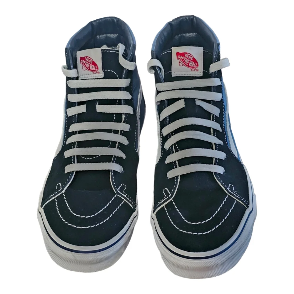 VANS Sk8-Hi UNISEX Casual High-Top Skate Shoes, Signature Waffle Rubber Sole - Picture 2 of 11